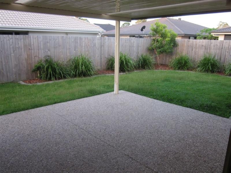 28 Brushwood Circuit, Forest Lake QLD 4078