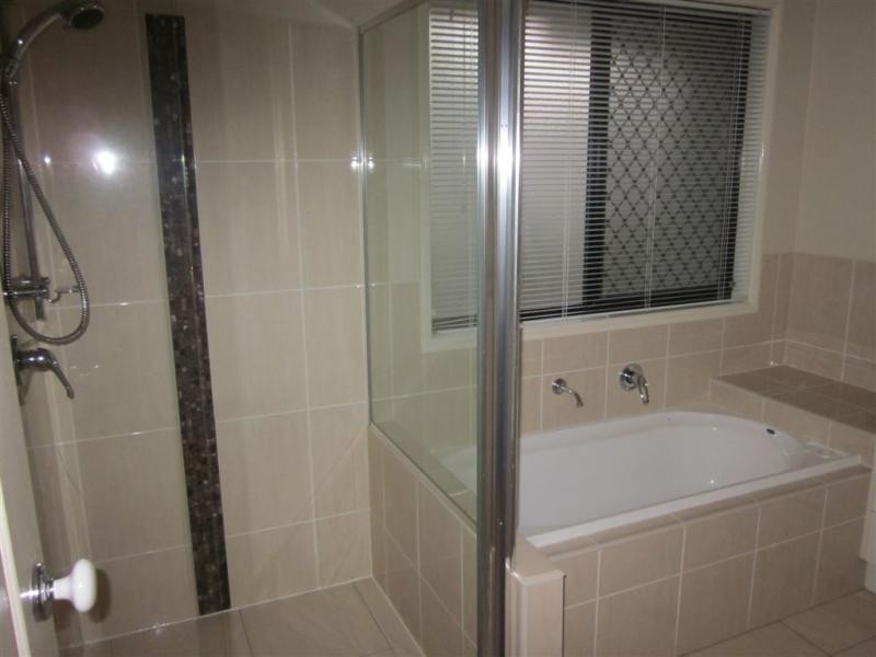 56 Nullarbor Cct, Forest Lake QLD 4078