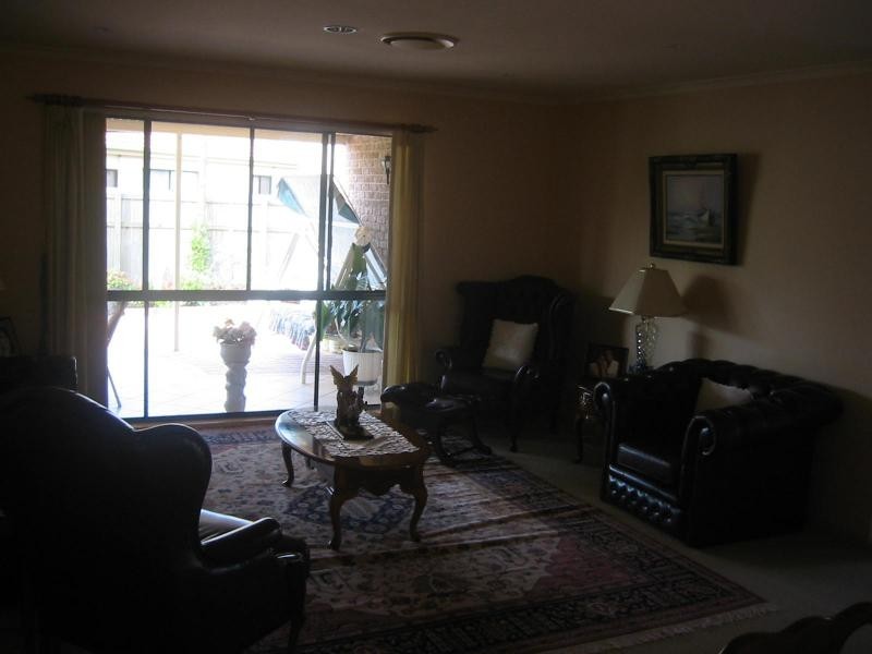 5 Mustique Crt, Burleigh Waters QLD 4220