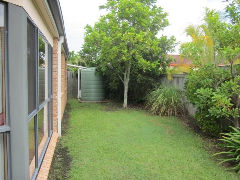 5 Mustique Crt, Burleigh Waters QLD 4220