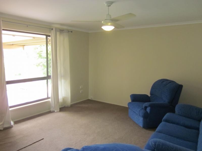 Woomera Cres, Southport QLD 4215