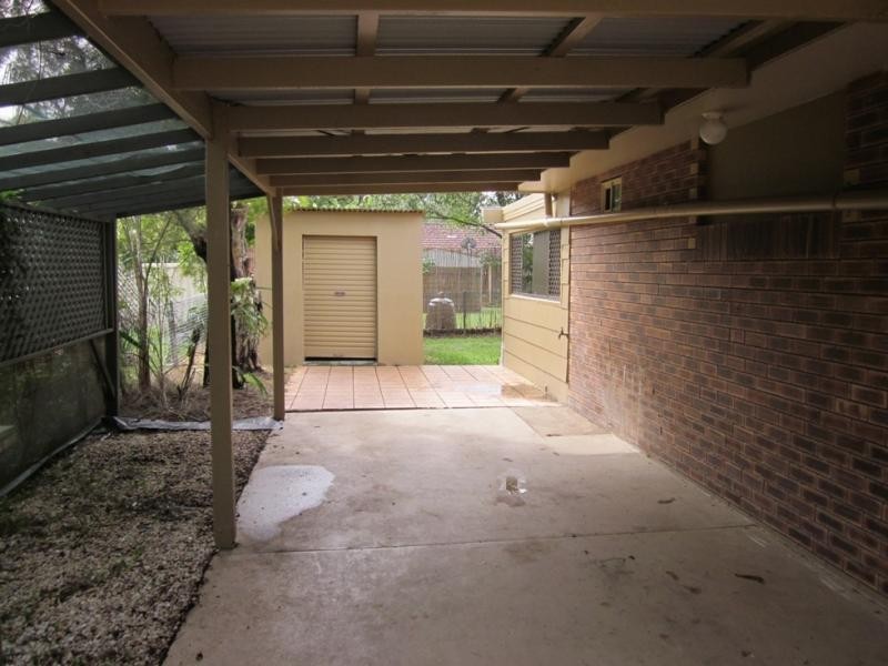 Woomera Cres, Southport QLD 4215