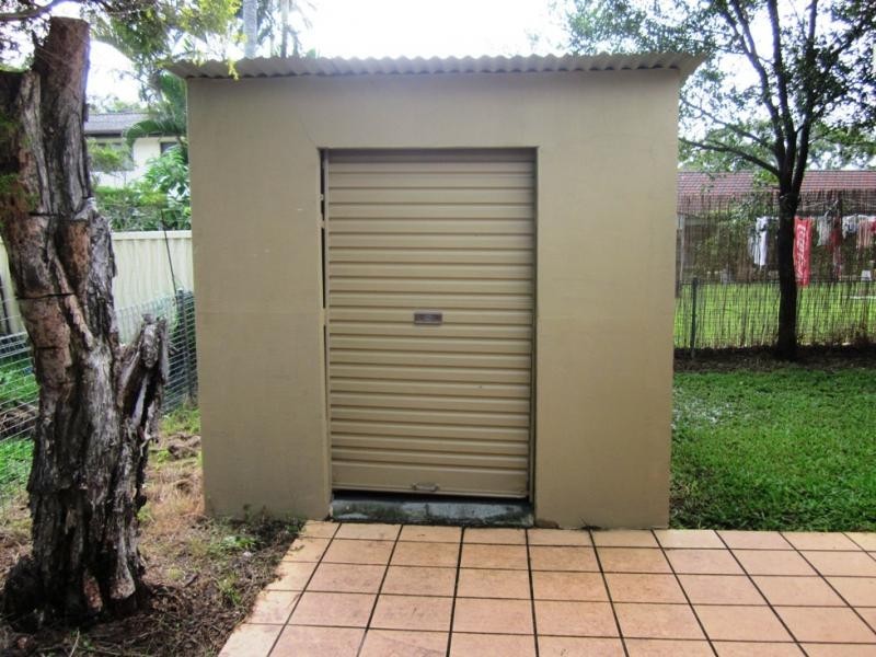 Woomera Cres, Southport QLD 4215