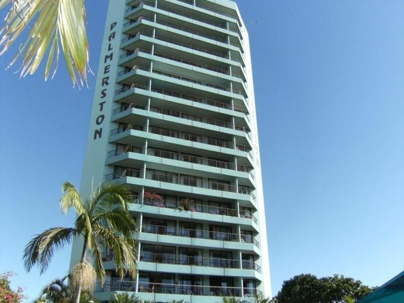 114 Marine Pde, Southport QLD 4215