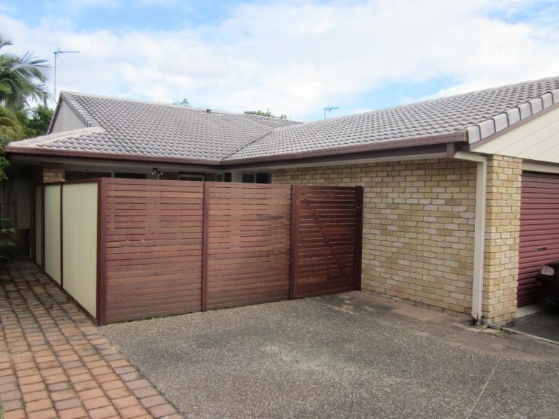 128 Benowa Rd, Southport QLD 4215