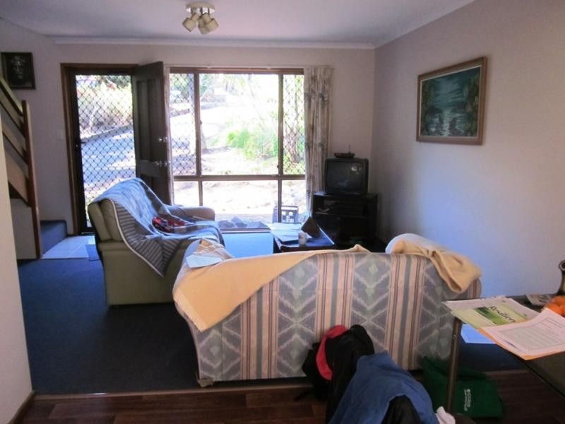 33 Corunna Cres, Ashmore QLD 4214