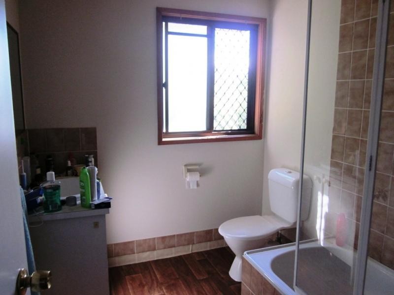 33 Corunna Cres, Ashmore QLD 4214