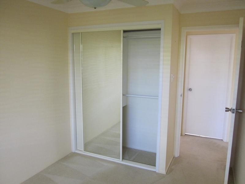 2/15 Sonia St, Mermaid Waters QLD 4218