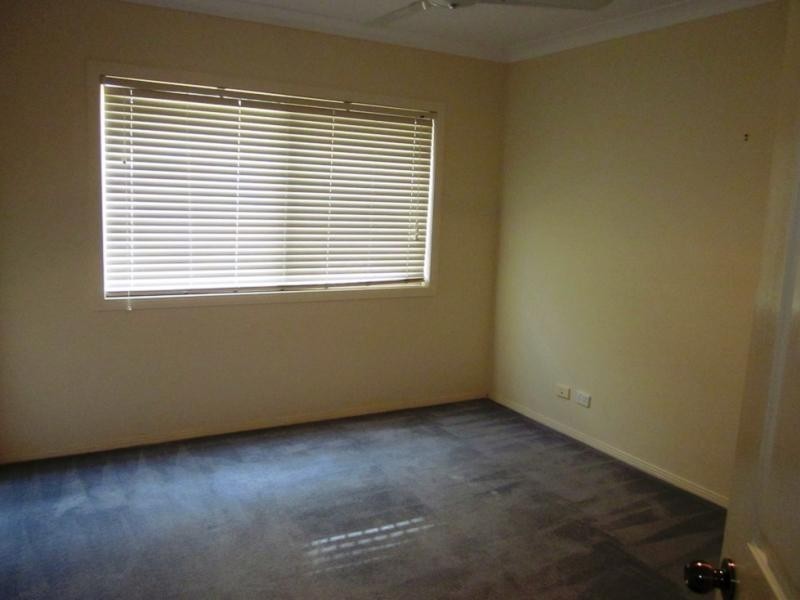 52 Bayview St, Runaway Bay QLD 4216