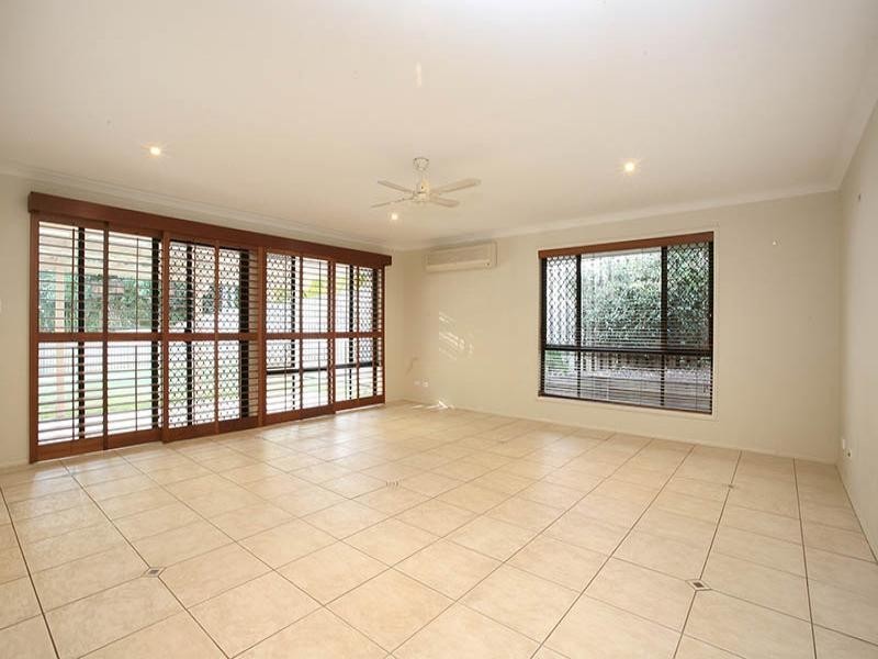 11 Kiawah Ct, Robina QLD 4226