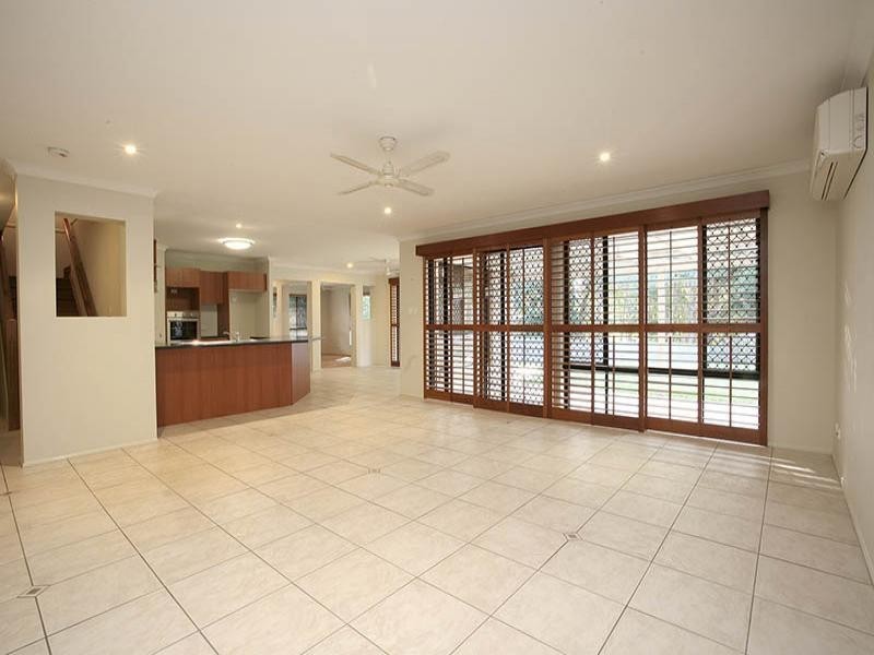 11 Kiawah Ct, Robina QLD 4226