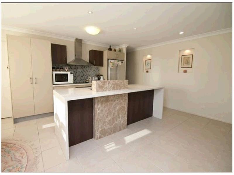 Pacific Pines QLD 4211