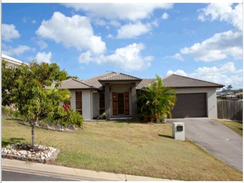 Pacific Pines QLD 4211