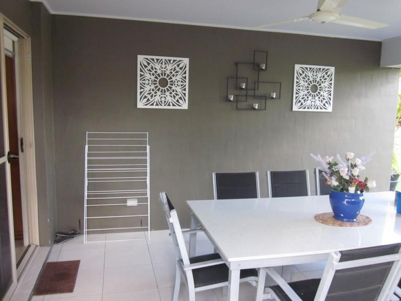 Pacific Pines QLD 4211