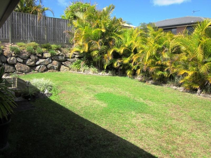 Pacific Pines QLD 4211