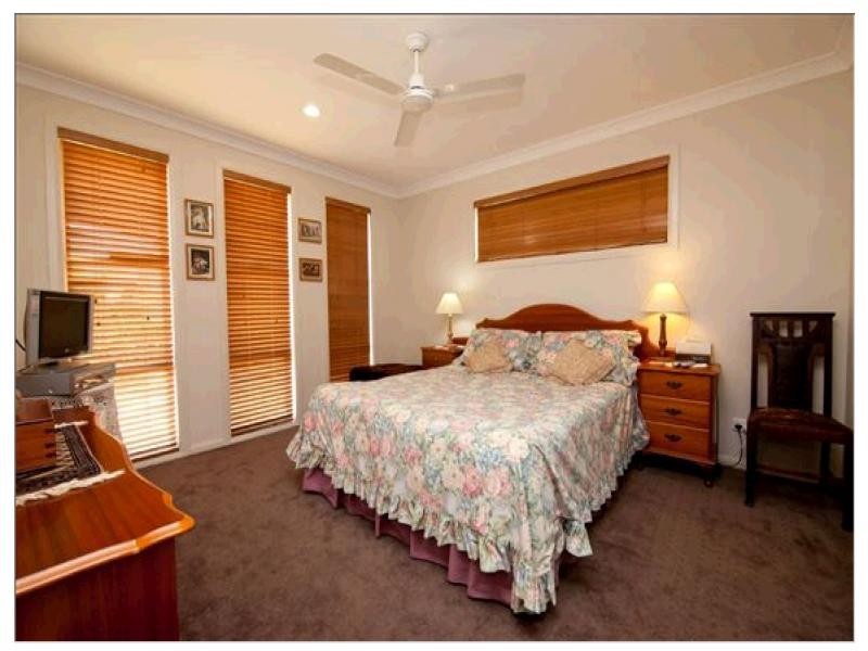 Pacific Pines QLD 4211