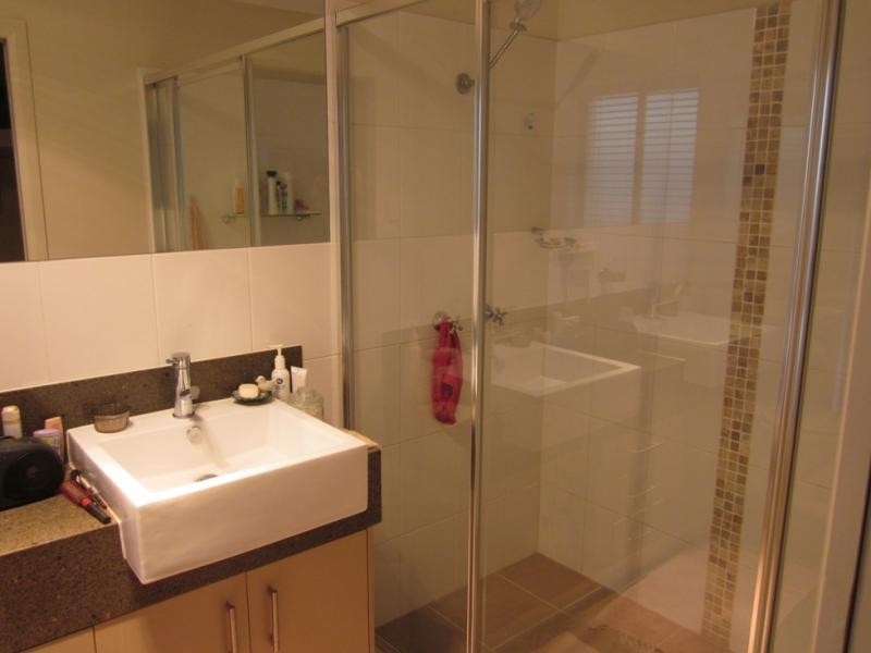 Pacific Pines QLD 4211