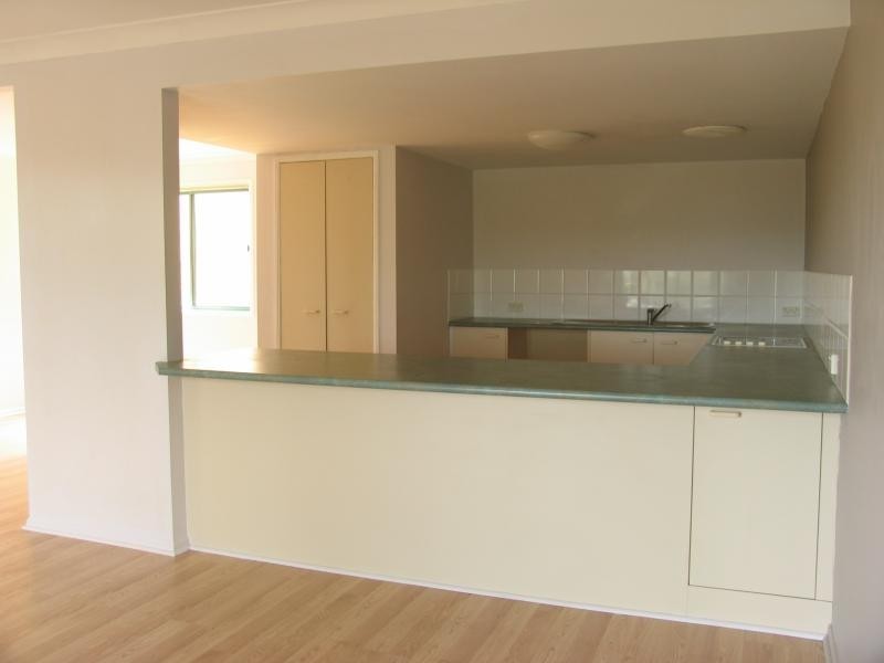 6 Crestridge Cres, Oxenford QLD 4210