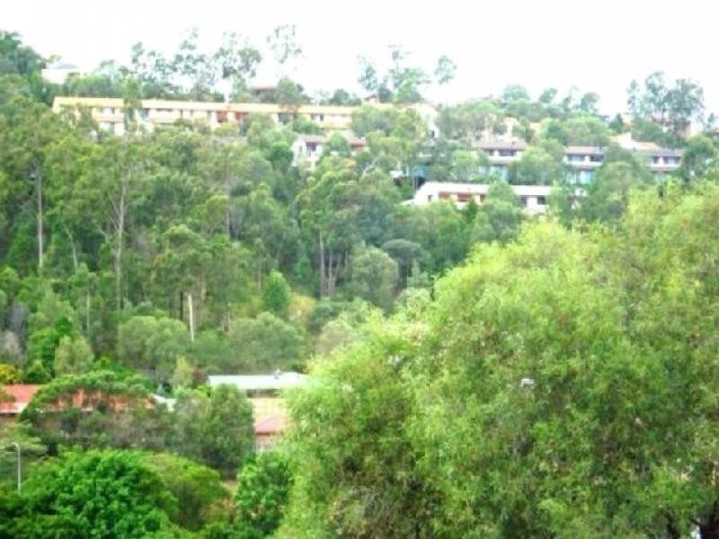 6 Crestridge Cres, Oxenford QLD 4210