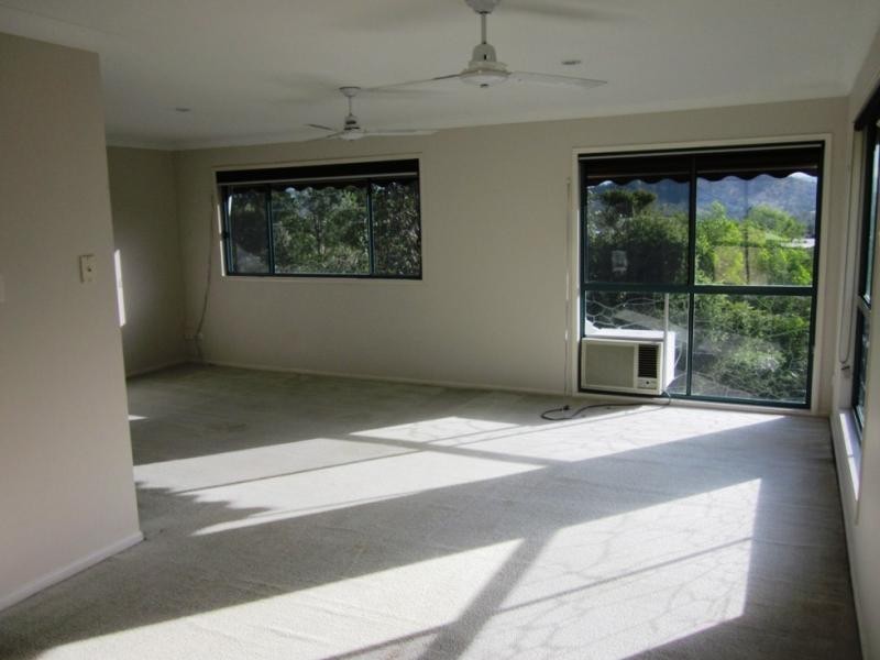 1072/6 Crestridge Cres, Oxenford QLD 4210