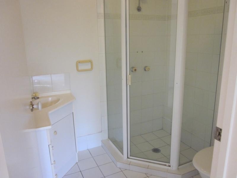 1072/6 Crestridge Cres, Oxenford QLD 4210