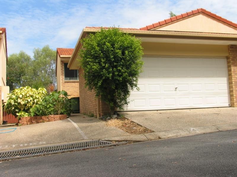 6 Crestridge Cres, Oxenford QLD 4210