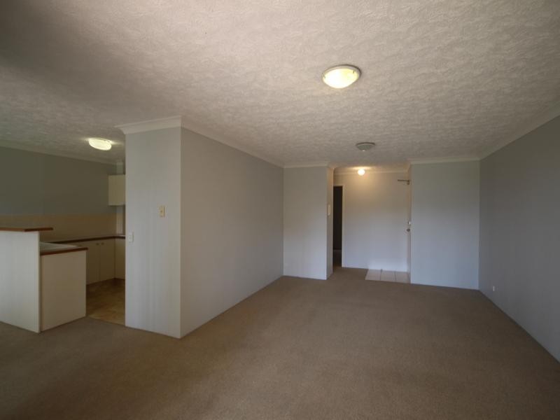 35 Huth St, Labrador QLD 4215