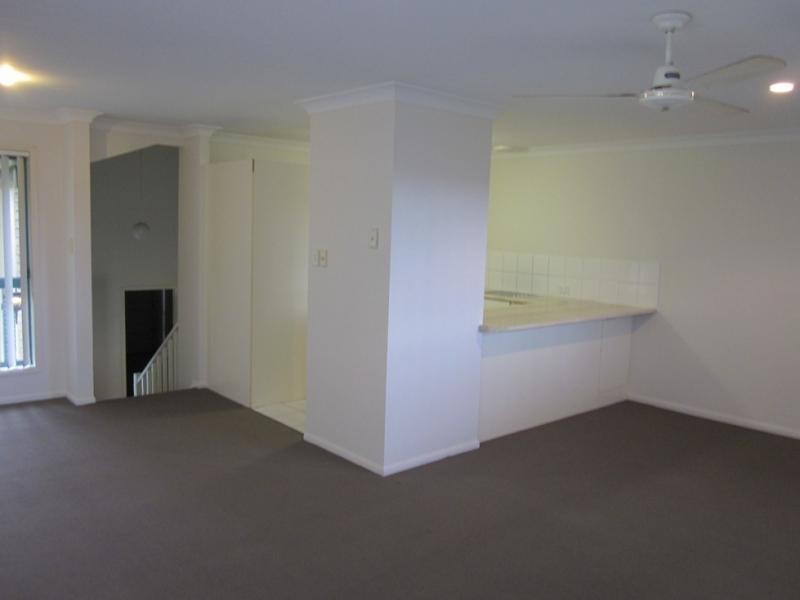 1032/6 Crestridge Cres, Oxenford QLD 4210