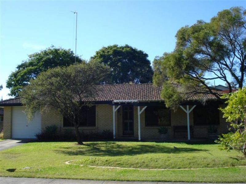 37 Yangoora Cres, Ashmore QLD 4214