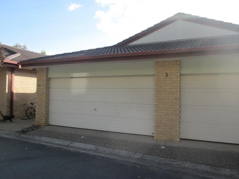 2066/6 Crestridge Cres, Oxenford QLD 4210