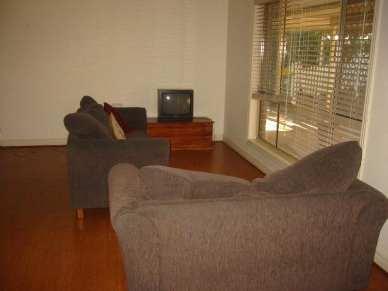 29 Quigan Tce, Highland Park QLD 4211
