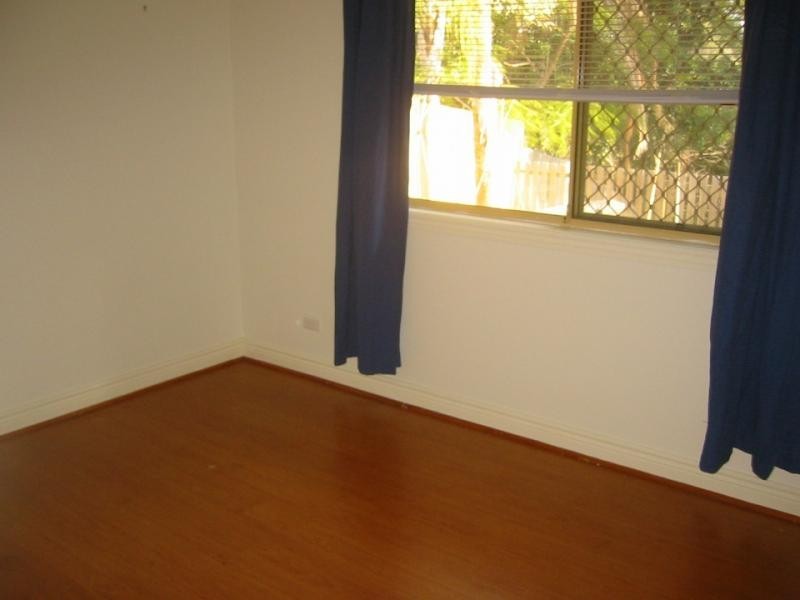 29 Quigan Tce, Highland Park QLD 4211