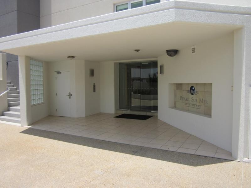 242-244 Marine Pde, Labrador QLD 4215