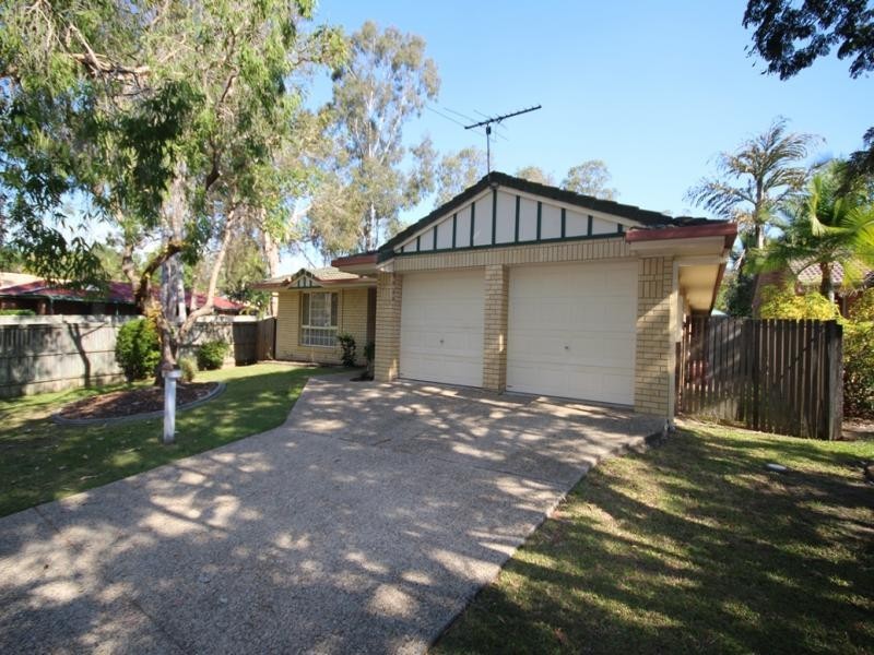 11 Cressbrook St, Forest Lake QLD 4078