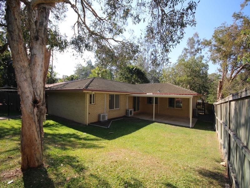 11 Cressbrook St, Forest Lake QLD 4078