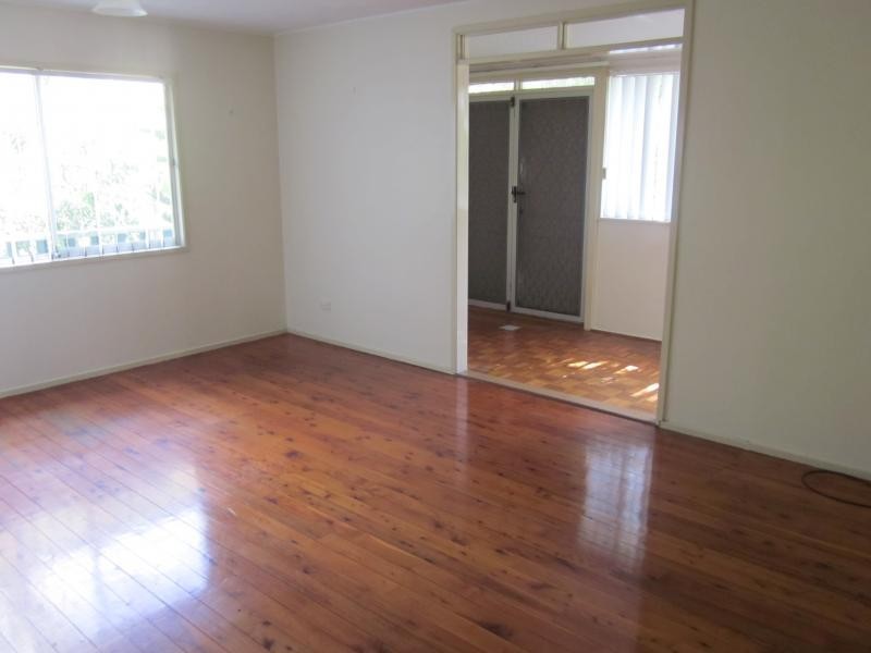 21 Petersen St, Southport QLD 4215