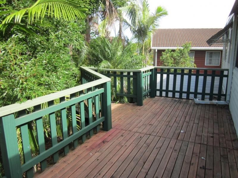 21 Petersen St, Southport QLD 4215