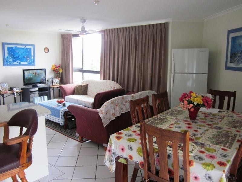 114 Marine Pde, Southport QLD 4215