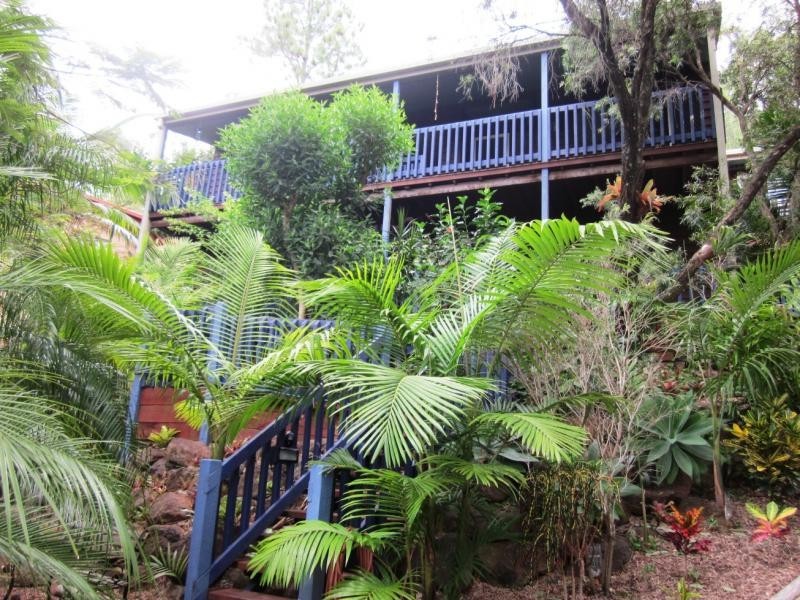 13 Bellona Crt, Pacific Pines QLD 4211
