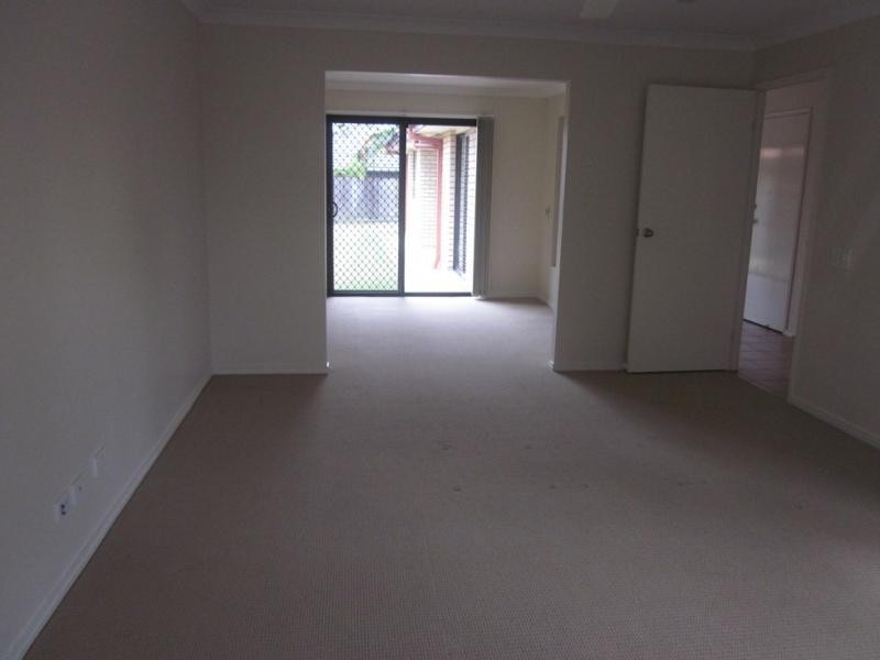 19 Robson St, Forest Lake QLD 4078