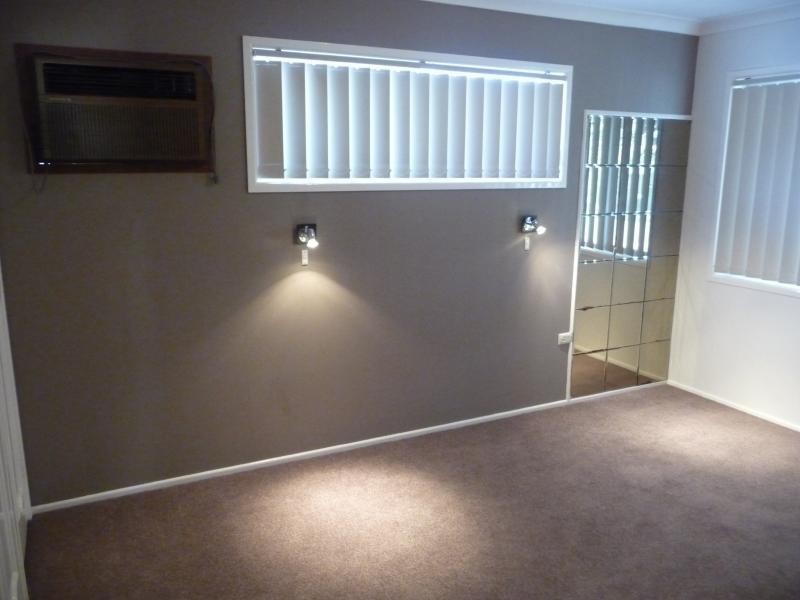 160 Monaco St, Broadbeach Waters QLD 4218