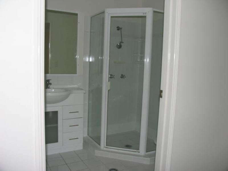 1012/6 Crestridge Cres, Oxenford QLD 4210