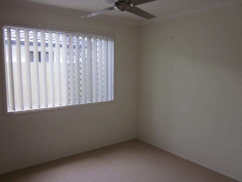 17 Ontario Crt, Oxenford QLD 4210