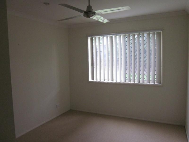 17 Ontario Crt, Oxenford QLD 4210