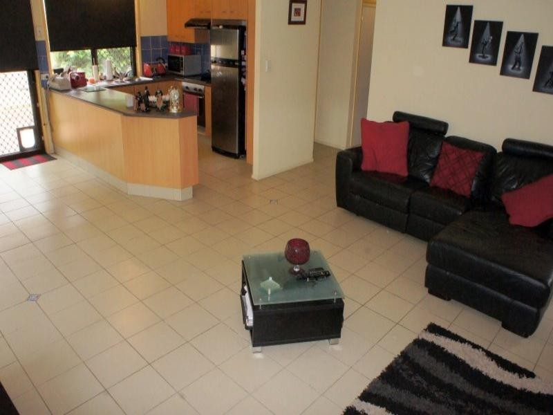 121 Minnie St, Southport QLD 4215