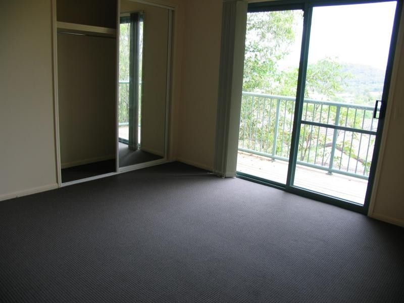 6 Crestridge, Oxenford QLD 4210