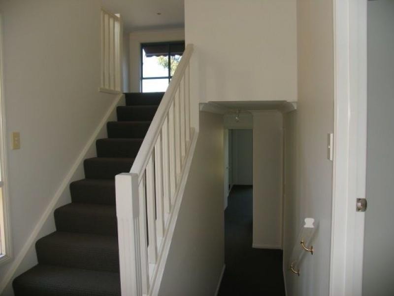 6 Crestridge, Oxenford QLD 4210