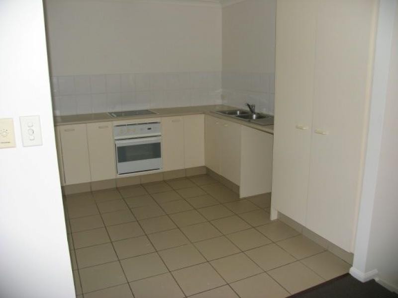 6 Crestridge, Oxenford QLD 4210