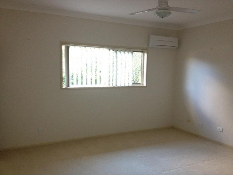 9 Warrego Place, Forest Lake QLD 4078