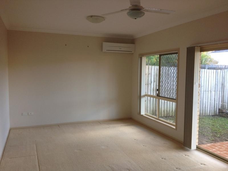 9 Warrego Place, Forest Lake QLD 4078